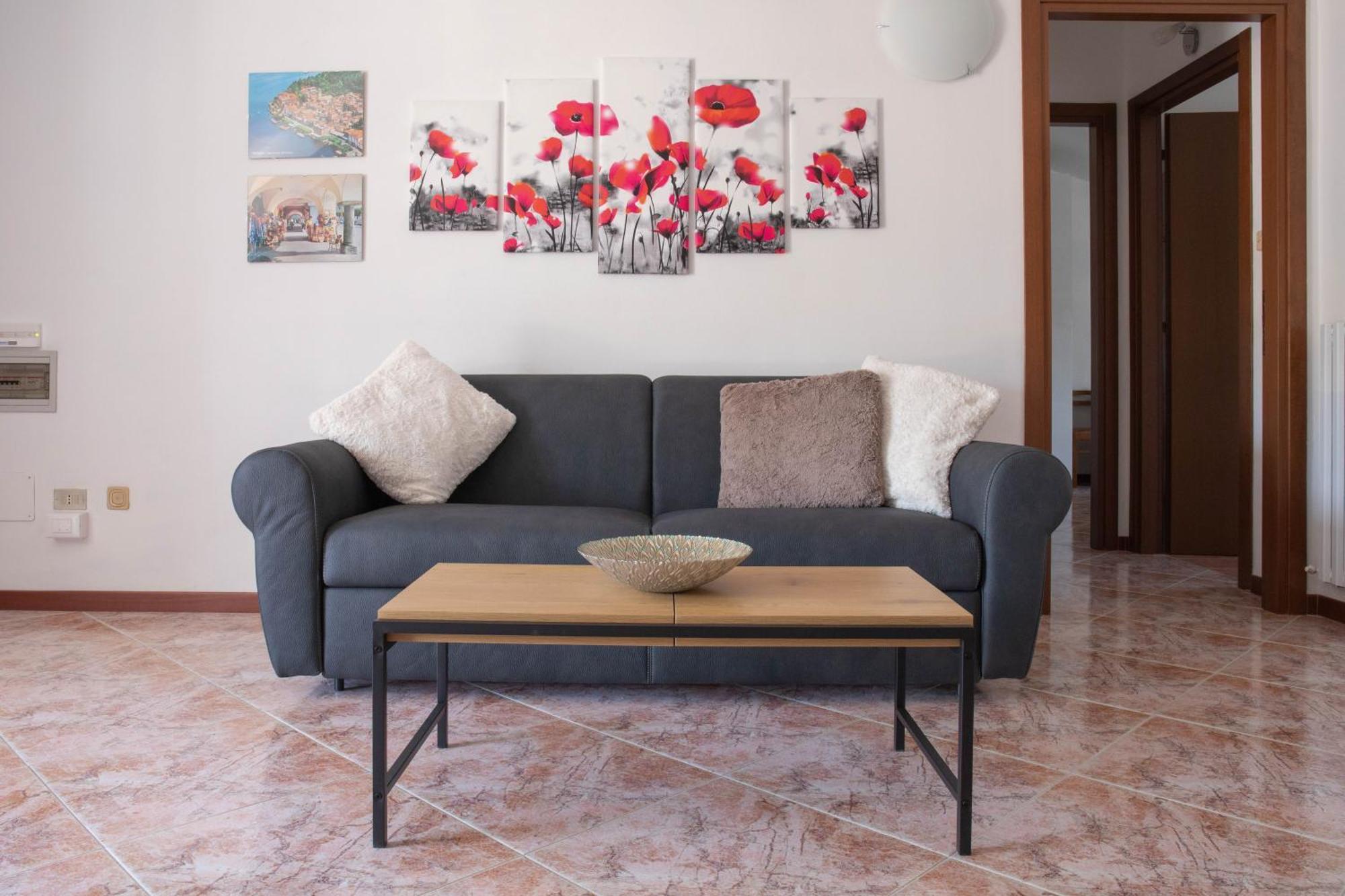 Silla House - A Due Passi Dal Lago Malgrate Exterior photo