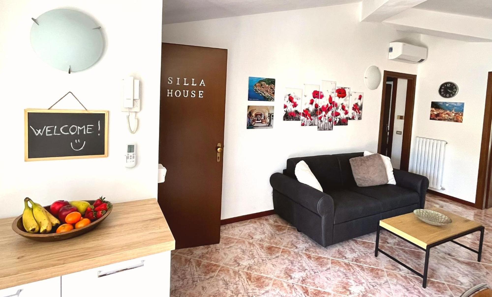 Silla House - A Due Passi Dal Lago Malgrate Exterior photo